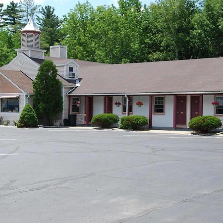 Lenox Inn Exterior photo